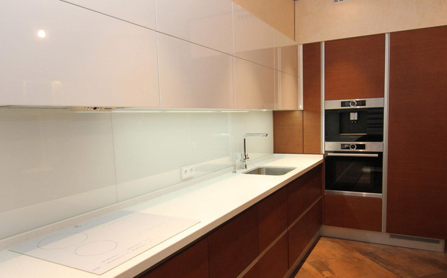 Кухня 10 кв метров коричневого цвета на заказ