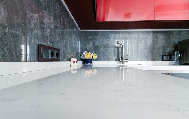 Кухня ЛДСП глянцевая