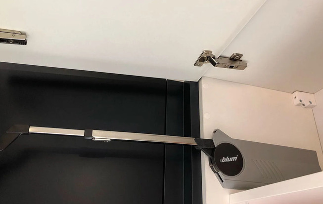 Кухни 6 кв. метров белого цвета