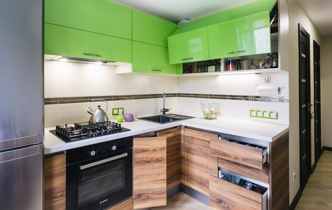 Кухня 5 кв. метров современного стиля