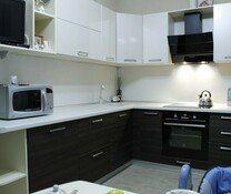 Кухня ЛДСП угловая светлая на заказ