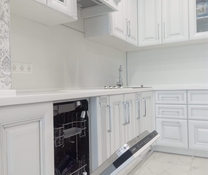 Кухня в пленке ПВХ в классическом стиле