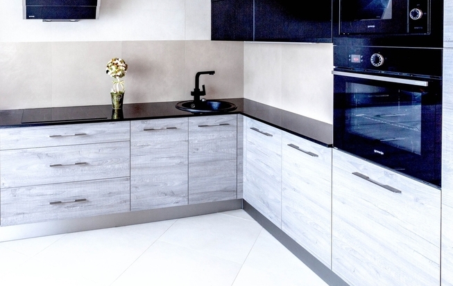 Кухня ЛДСП угловой формы 