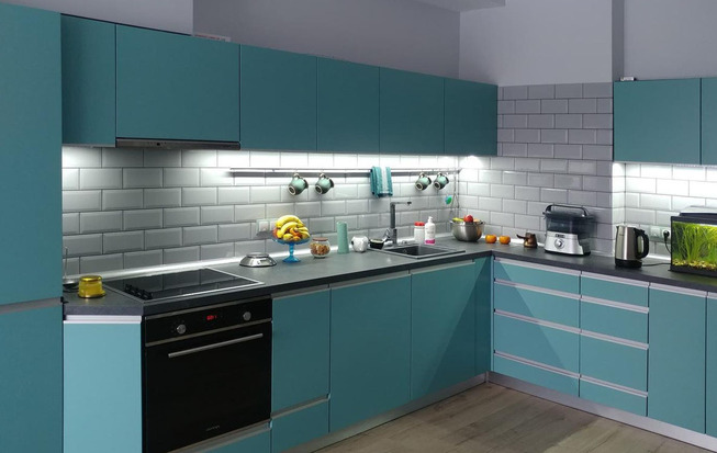 Кухня 10 кв. метров в бирюзовом цвете