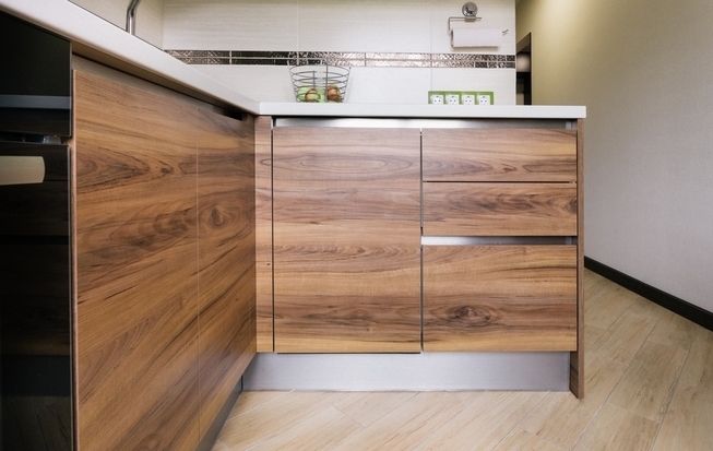 Кухня 5 кв. метров современного стиля